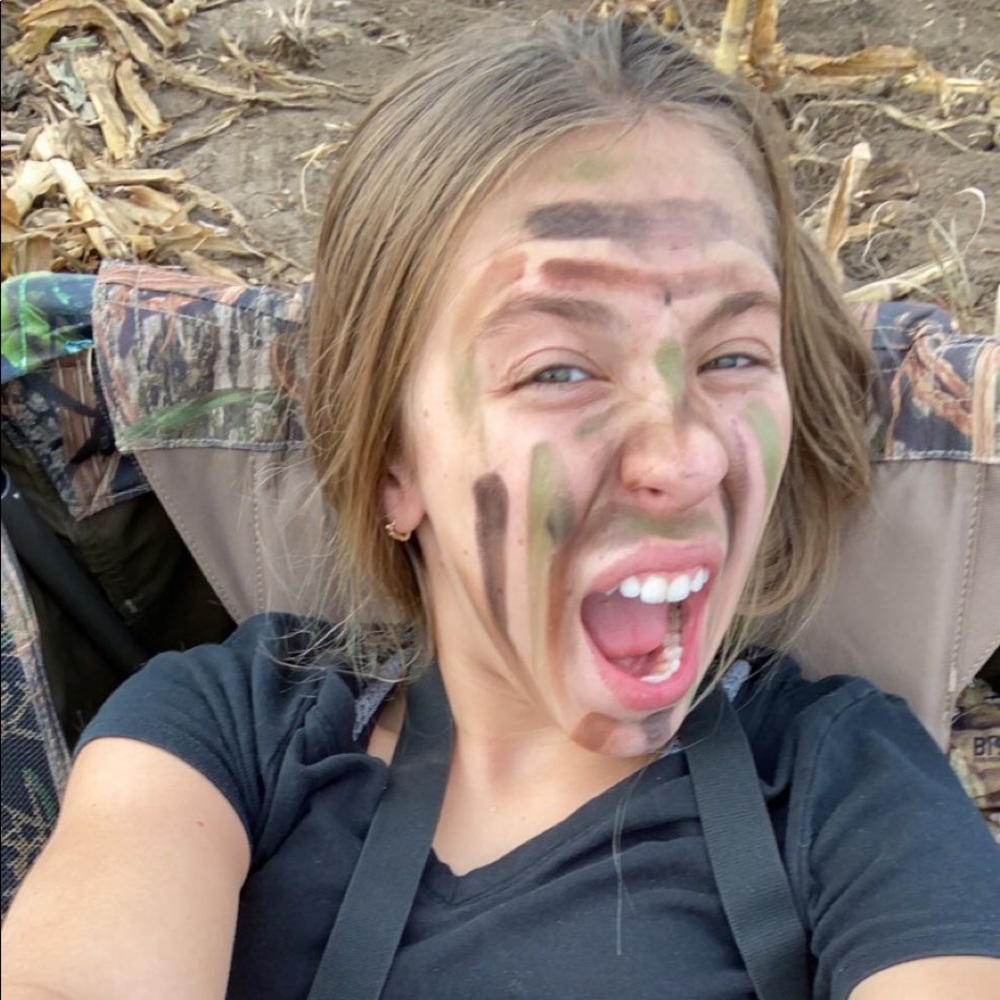 Meet your Posher, Ava